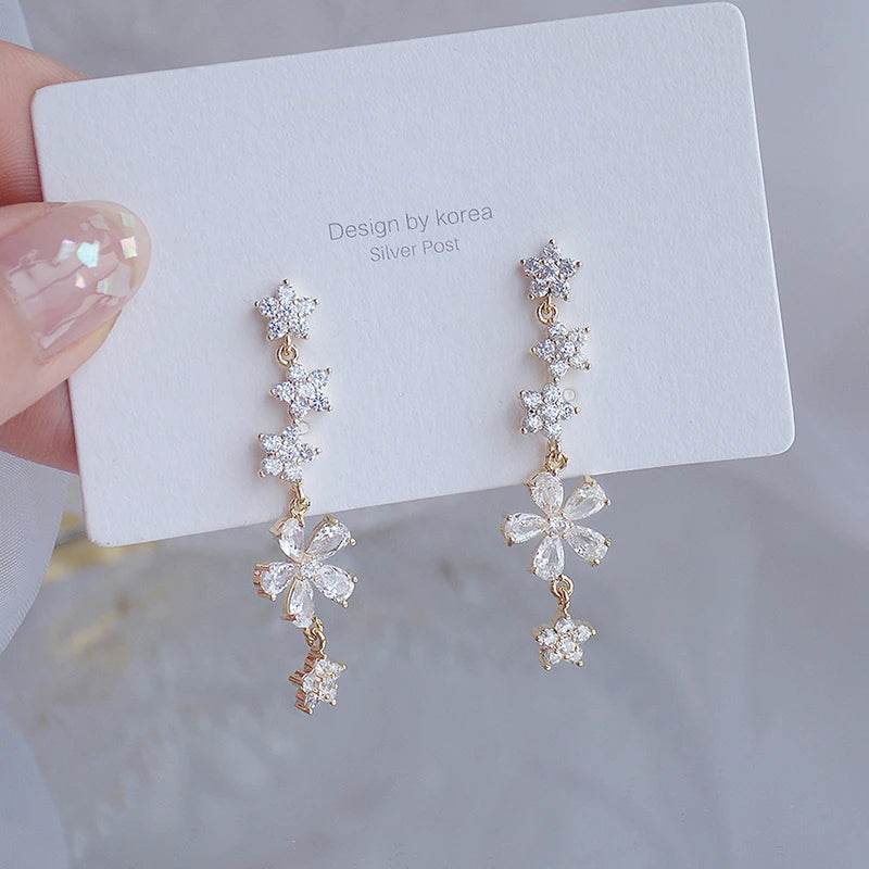 Stylemein - 14K Gold Leaf Stud Earrings – Cubic Zirconia Wedding Jewelry