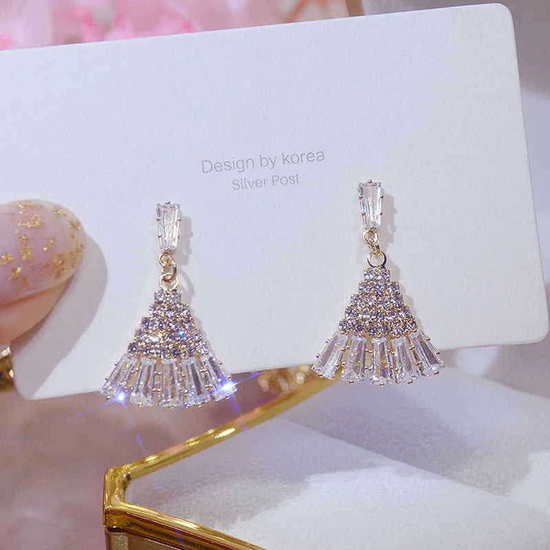 14K Gold Leaf Stud Earrings – Cubic Zirconia Wedding Jewelry