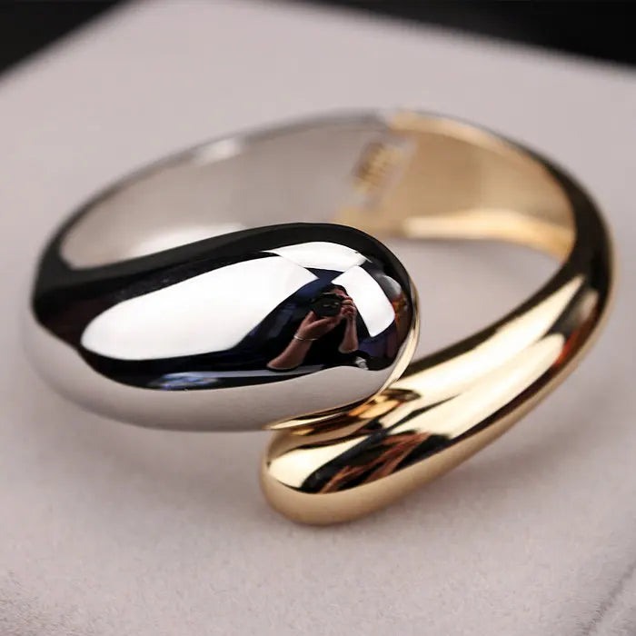 Gold Snake Bangle Bracelet for Women – Fashion Alloy Jewelry