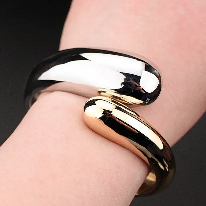 Gold Snake Bangle Bracelet for Women – Fashion Alloy Jewelry