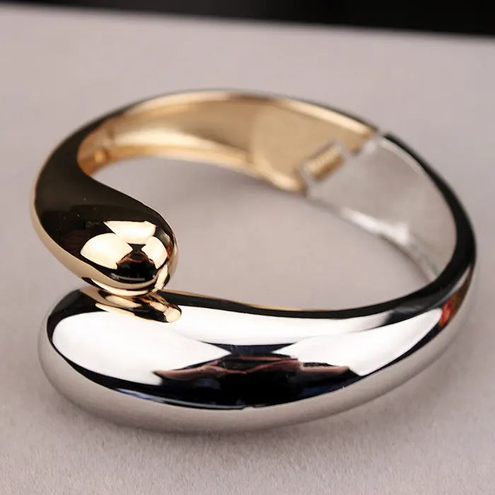 Gold Snake Bangle Bracelet for Women – Fashion Alloy Jewelry