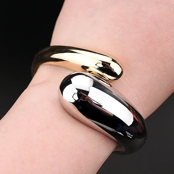 Gold Snake Bangle Bracelet for Women – Fashion Alloy Jewelry