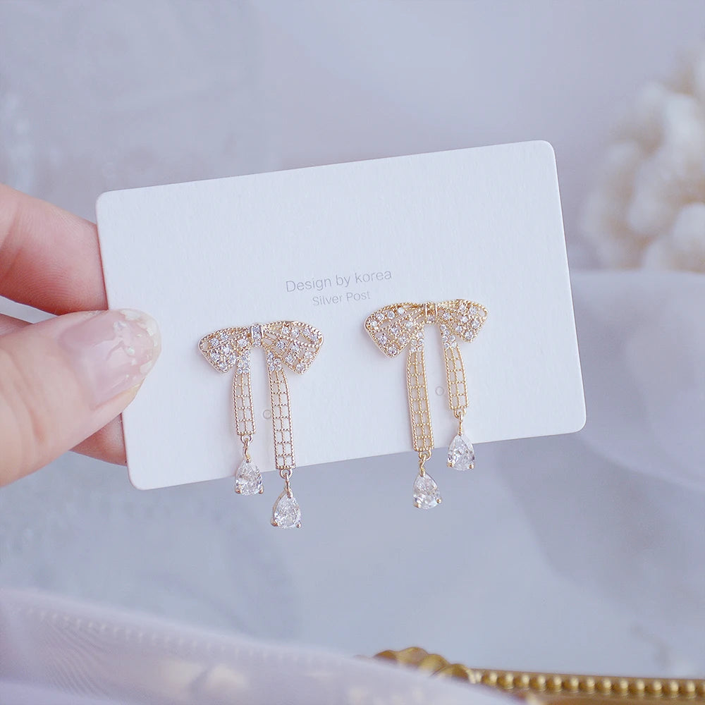 14K Gold Leaf Stud Earrings – Cubic Zirconia Wedding Jewelry