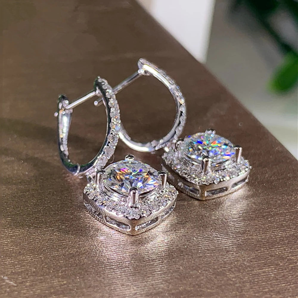 Elegant dangle earrings

