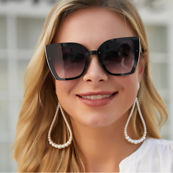 Oversized Cat Eye Sunglasses – Retro Square Frame Fashion Eyewear for Women & Men