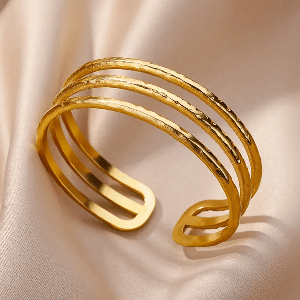 Stylemein - Chunky Gold Flower Cuff Bangle – Stainless Steel Wide Bracelet for Women