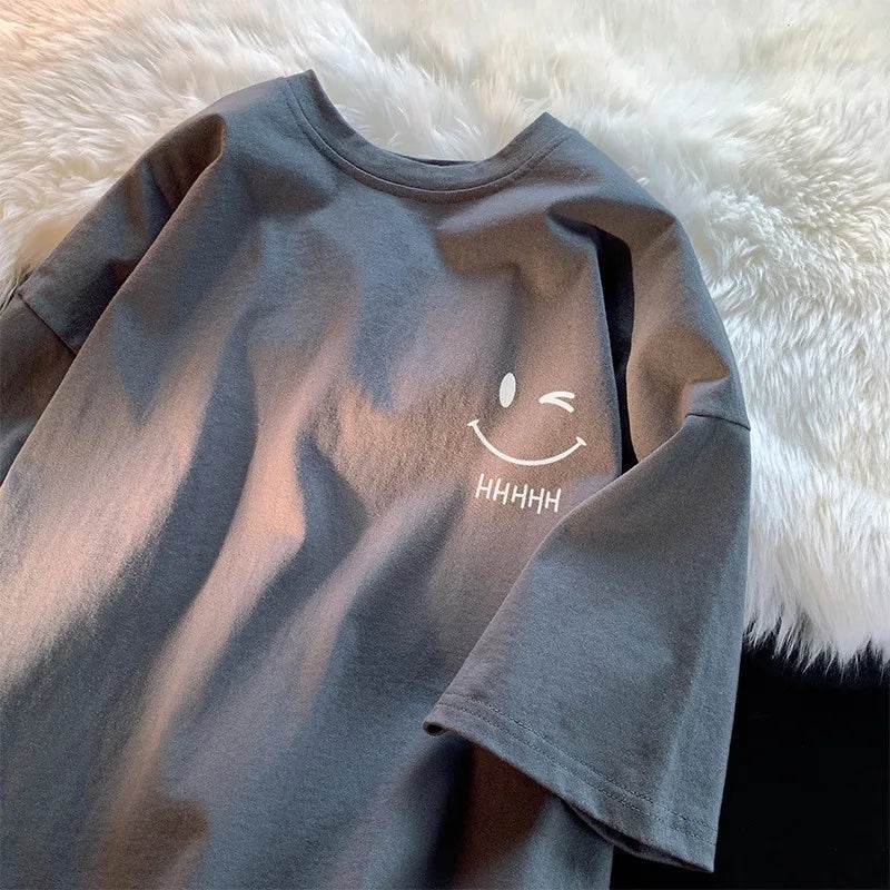 Stylemein - Unisex Smiling Face Oversized T-Shirt – Funny Casual Couple Top