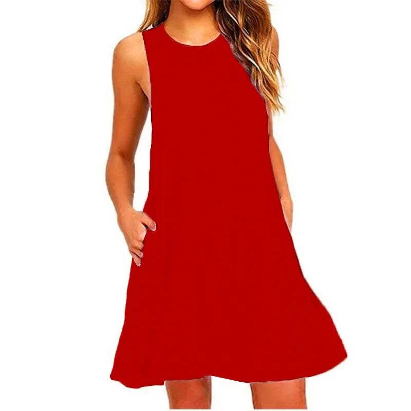 Summer Breeze: Women's Plus Size Swing T-Shirt Dress with Pockets - Your Stylish Beach Cover-Up - Stylemein