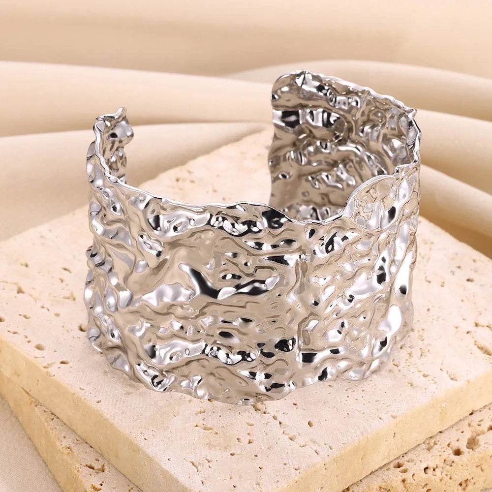 Stylemein - Chunky Gold Flower Cuff Bangle – Stainless Steel Wide Bracelet for Women