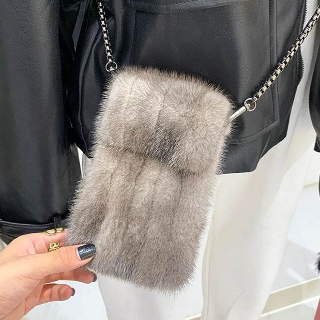 Luxurious Real Mink Fur Crossbody Bag: Winter Chic for Women - Stylemein