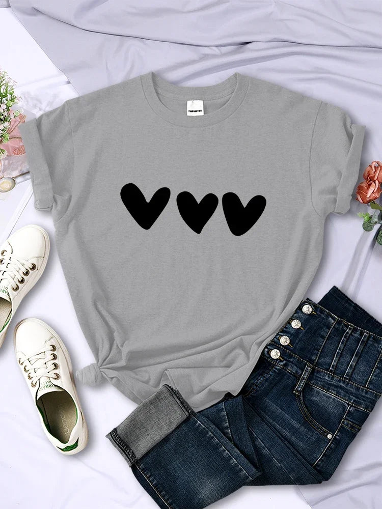 Black Heart Print T-Shirt – Casual Soft Streetwear Short Sleeve Top