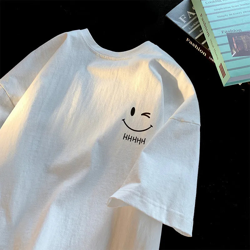 Unisex Smiling Face Oversized T-Shirt – Funny Casual Couple Top