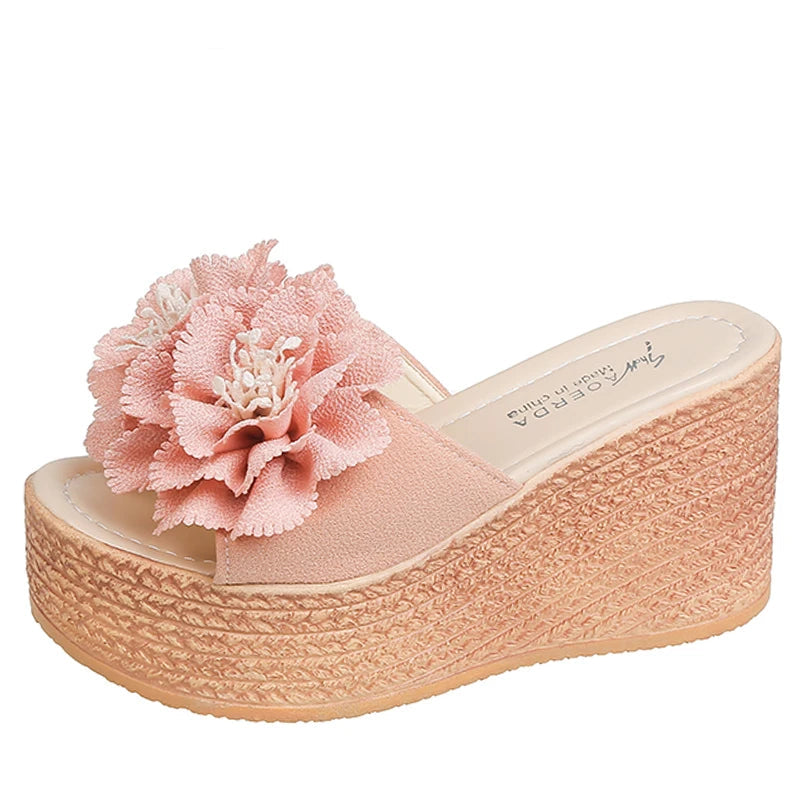 Cotton wedge slide sandals with floral appliqué

