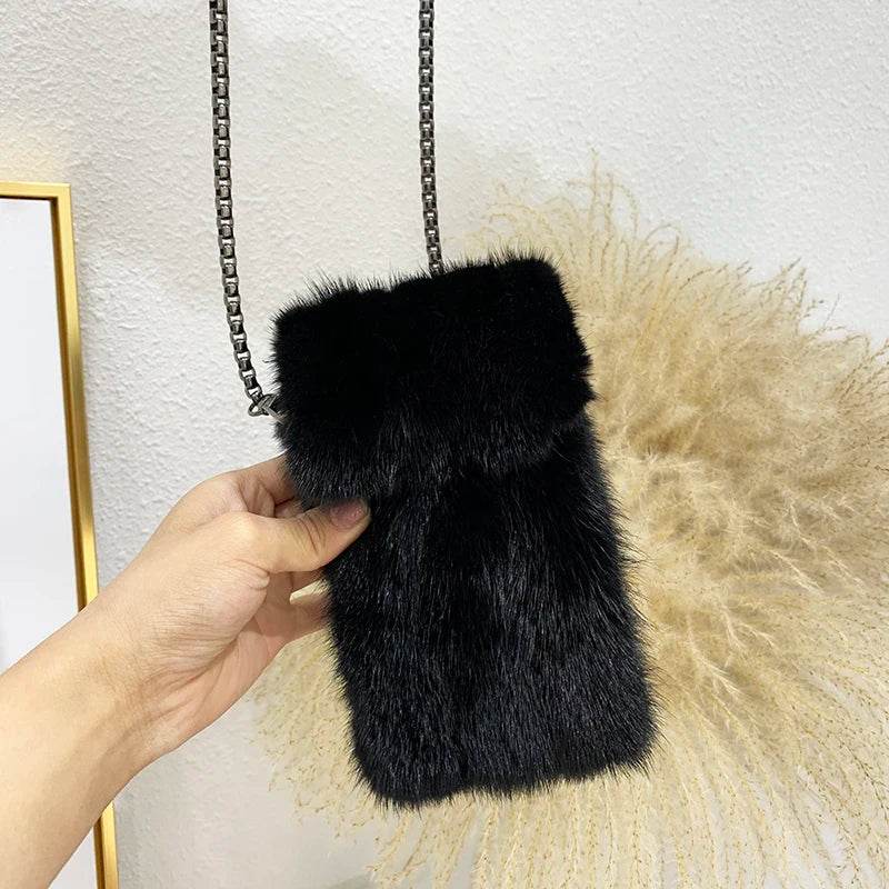 Luxurious Real Mink Fur Crossbody Bag: Winter Chic for Women - Stylemein