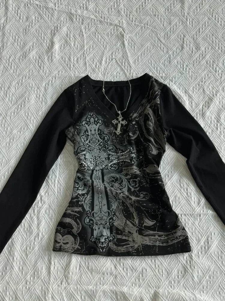 Vintage Gothic Y2K Graphic T-Shirt – Women’s Black V-Neck Cotton Tee with Punk Aesthetic - Stylemein