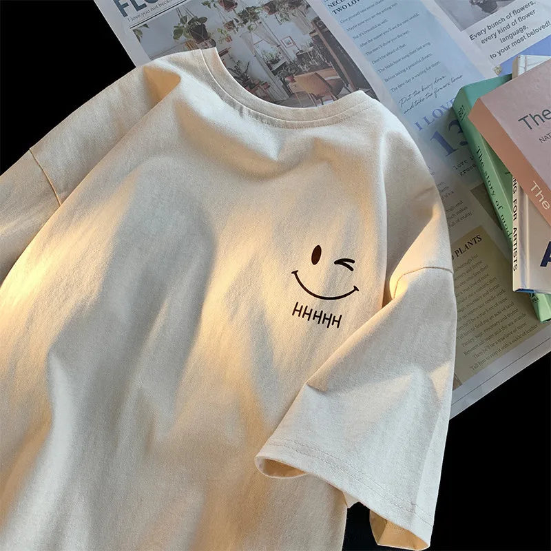 Unisex Smiling Face Oversized T-Shirt – Funny Casual Couple Top