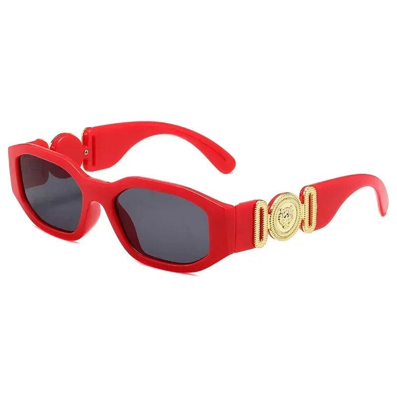 Stylemein - Retro Irregular Square Sunglasses – Small Frame UV400 Shades for Women & Men