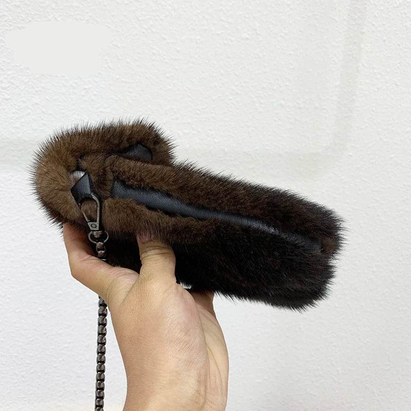 Luxurious Real Mink Fur Crossbody Bag: Winter Chic for Women - Stylemein