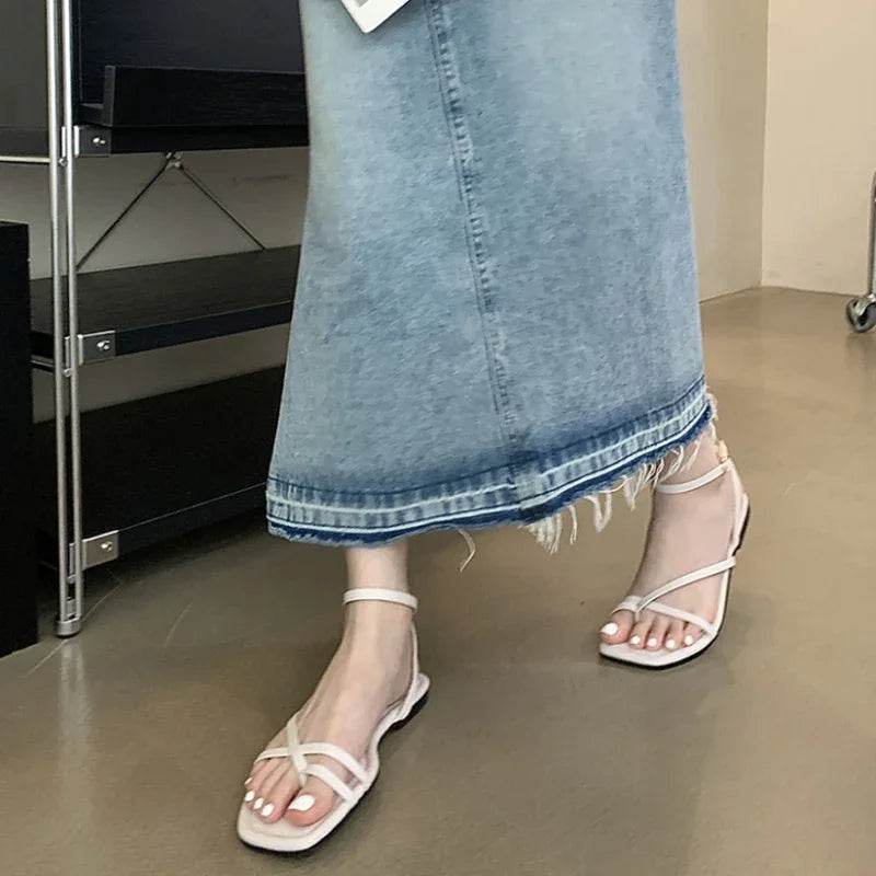 Summer Gladiator Sandals – Women’s Elegant Clip-Toe Flats with Narrow Bands - Stylemein