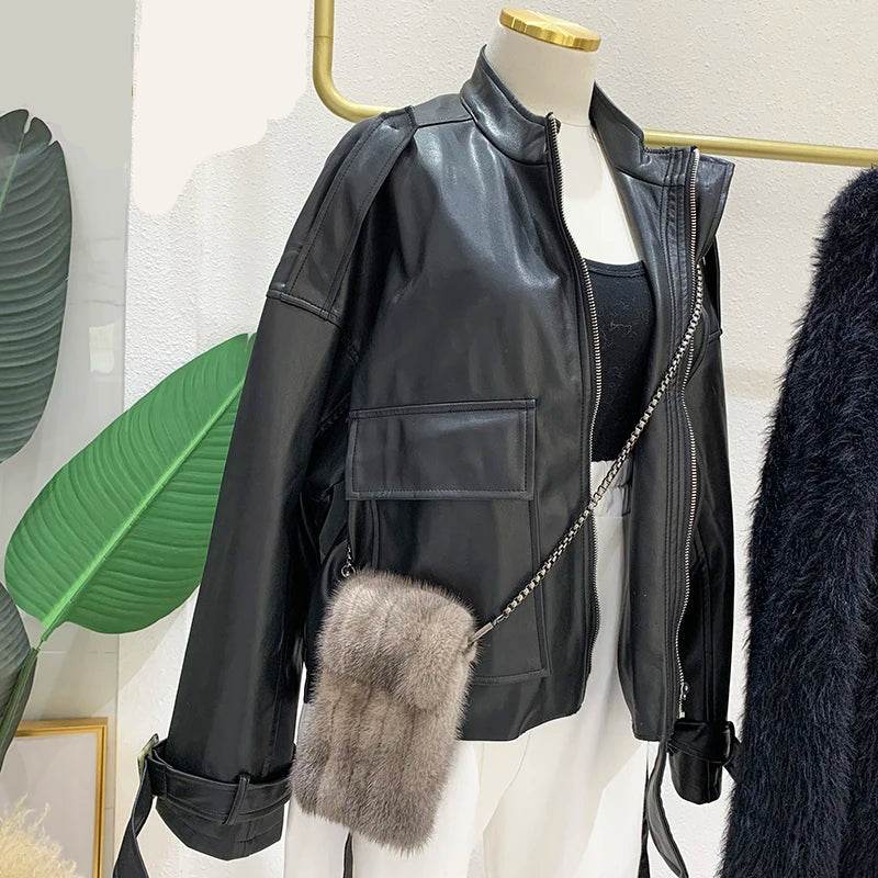 Luxurious Real Mink Fur Crossbody Bag: Winter Chic for Women - Stylemein