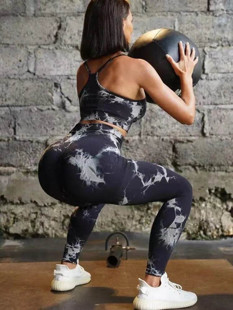 Tie-Dye Seamless Yoga Set – Women’s Workout Bra & High Waist Leggings for Gym & Fitness - Stylemein