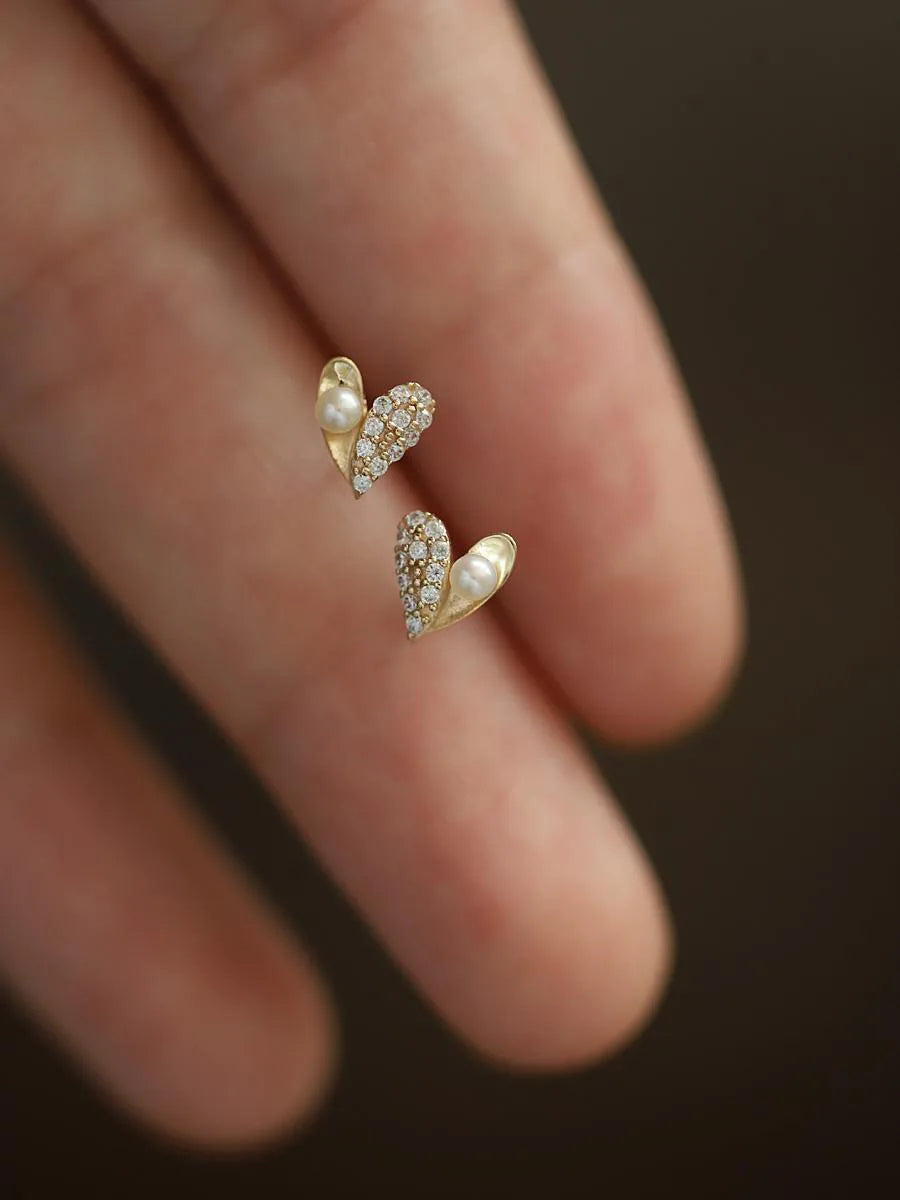 925 Sterling Silver Four-Pointed Star Earrings – 14k Gold Plated Crystal Studs