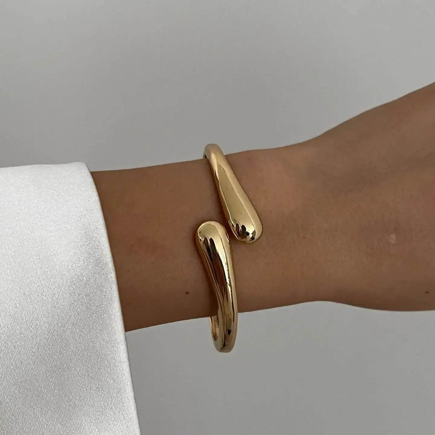 Stylemein - Vintage Metal Cuff Bangles – Geometric Punk Bracelets for Women & Men
