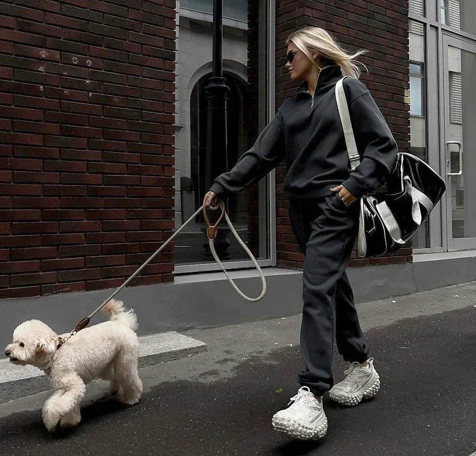 Cozy Autumn Oversized White Tracksuit: Effortless Two-Piece Cotton Sportswear - Stylemein