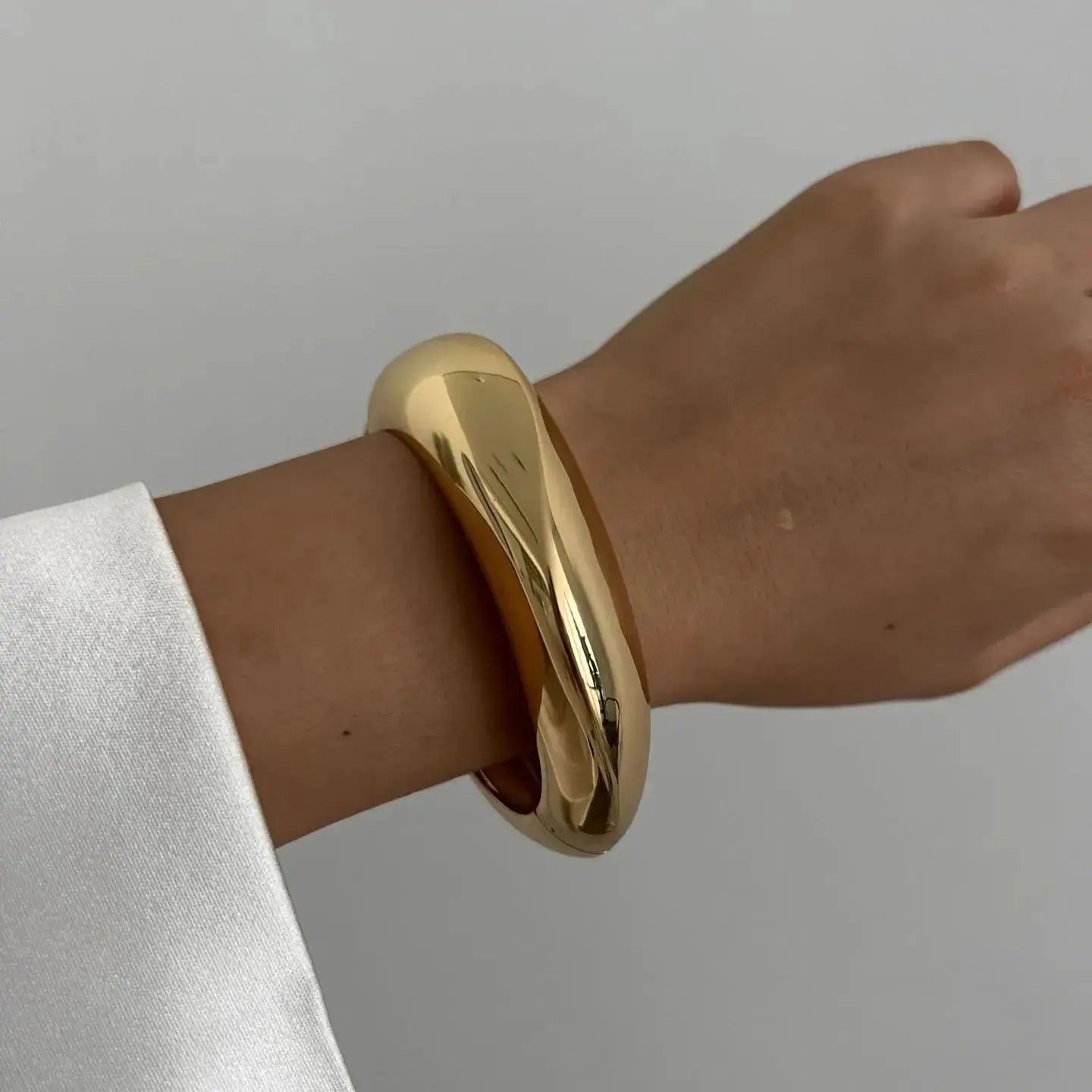 Vintage Metal Cuff Bangles – Geometric Punk Bracelets for Women & Men