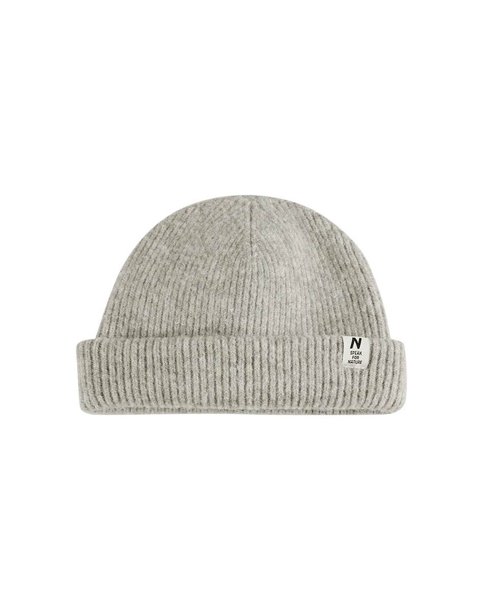 Warm Winter Knitted Beanie with Flower Detail: Ideal for Hiking & Winter Adventures - Stylemein