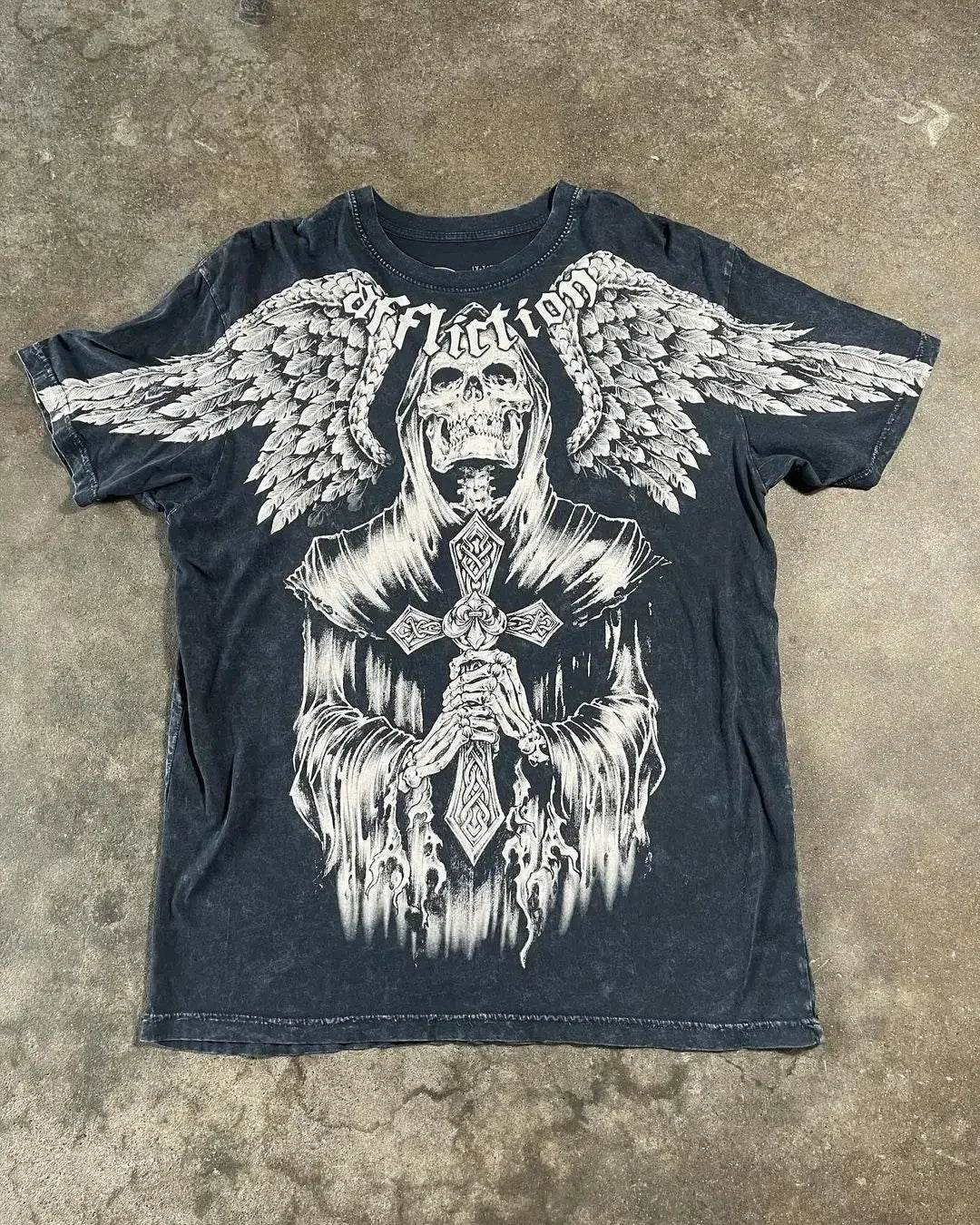 Oversized Vintage Graphic T-Shirt for Women – Edgy Punk Streetwear Tee with Bold Hip Hop Print - Stylemein