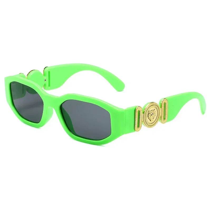 Stylemein - Retro Irregular Square Sunglasses – Small Frame UV400 Shades for Women & Men