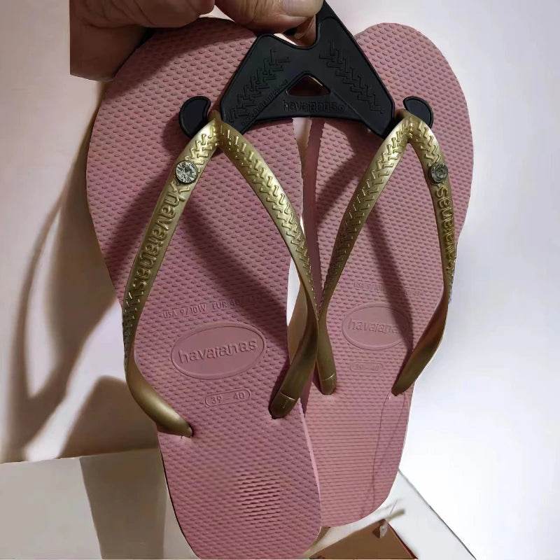 Women’s Outdoor Flip-Flops – Lightweight Beach Travel Slippers - Stylemein