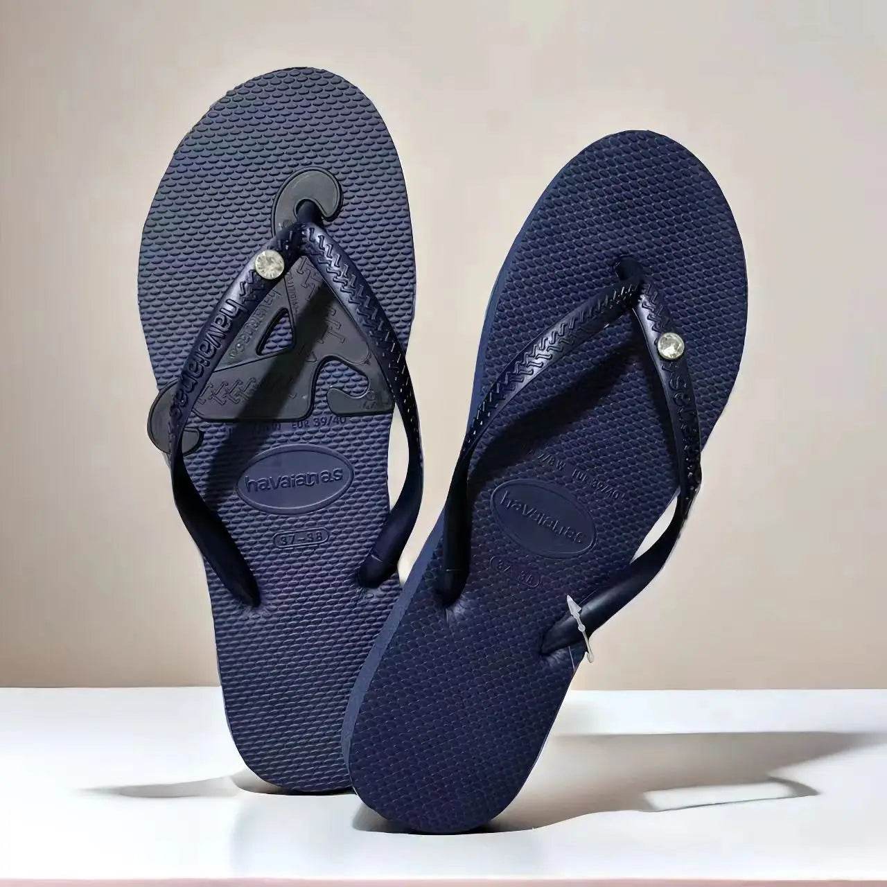 Women’s Outdoor Flip-Flops – Lightweight Beach Travel Slippers - Stylemein