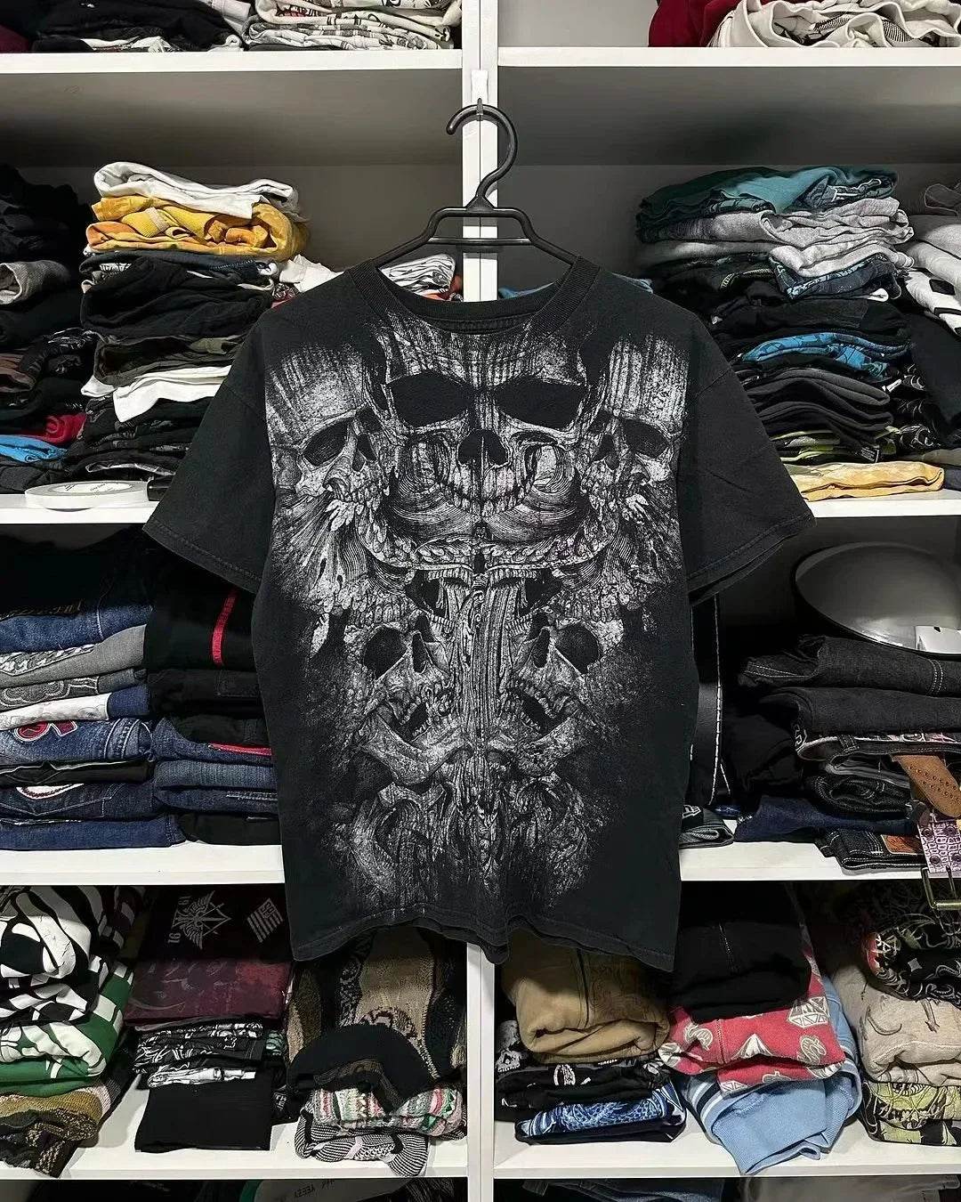 Oversized Vintage Graphic T-Shirt for Women – Edgy Punk Streetwear Tee with Bold Hip Hop Print - Stylemein
