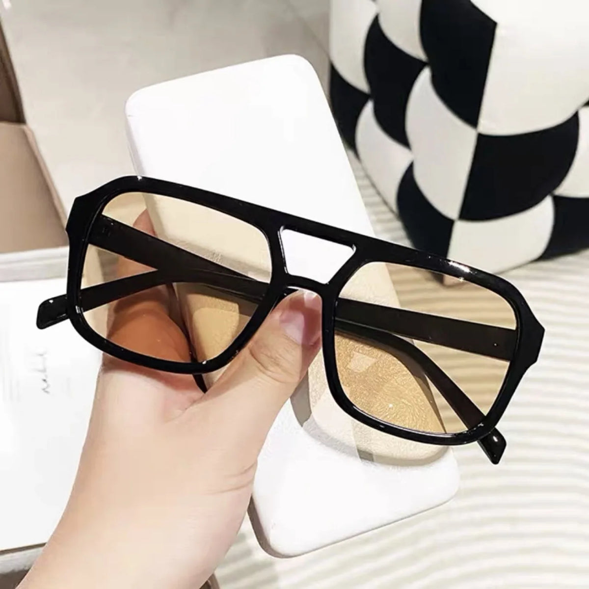 Oversized Square Sunglasses for Women – Aesthetic Studio-Inspired Colorful Eyewear for Bold Everyday Style