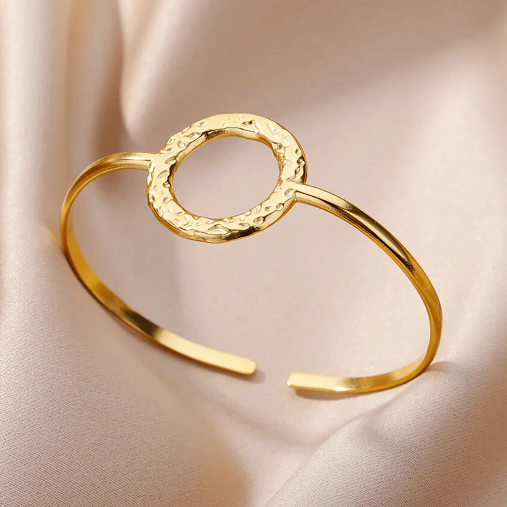 Chunky Gold Flower Cuff Bangle – Stainless Steel Wide Bracelet for Women
