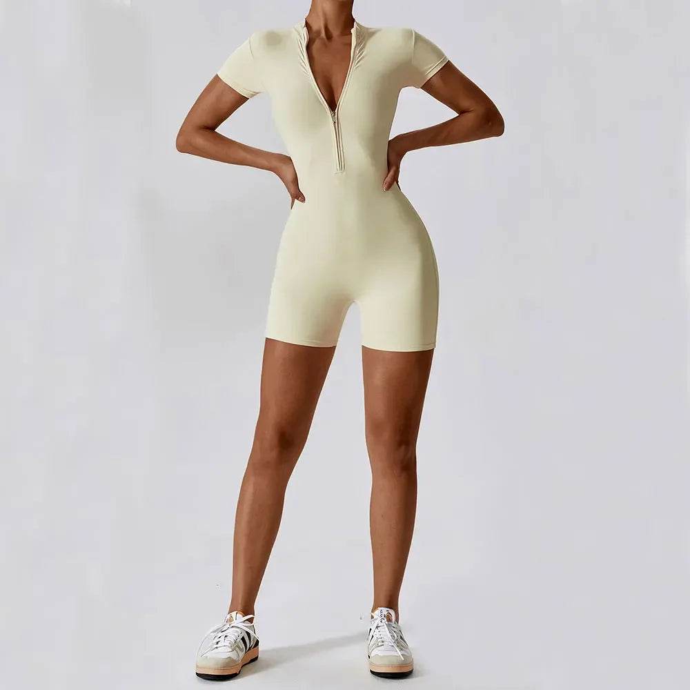 Yoga Jumpsuit: Style and Comfort for Your Summer Workouts - Stylemein