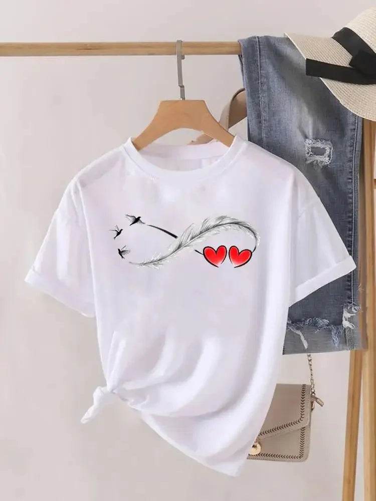 Stylemein - Love Heart Feather Graphic T-Shirt – Casual Short Sleeve Fashion Tee