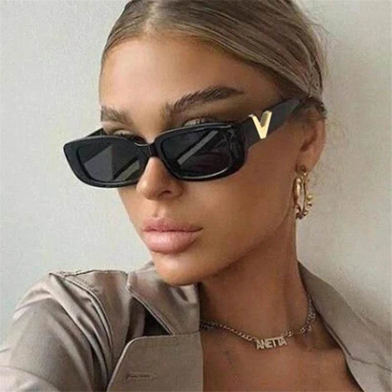 Stylemein - Retro Rectangle Sunglasses – Vintage Small Frame Eyewear for Women