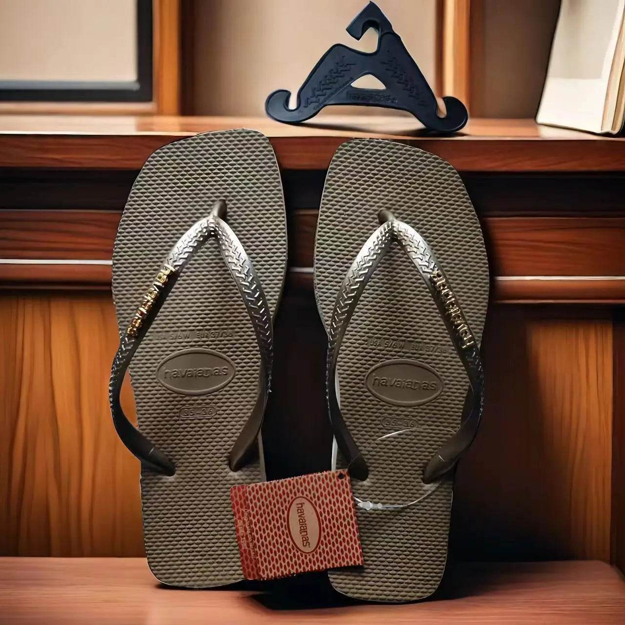 Women’s Outdoor Flip-Flops – Lightweight Beach Travel Slippers - Stylemein