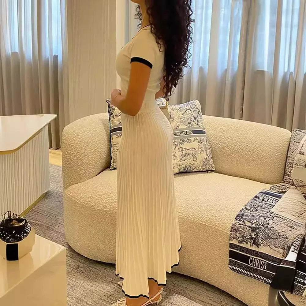 Women’s Summer White 2-Piece Skirt Set – Elegant Crop Top & Pleated Skirt