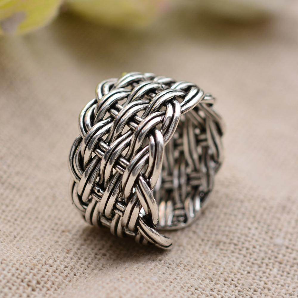Sterling Silver Flower Ring – Trendy Floral Women’s Band - Stylemein
