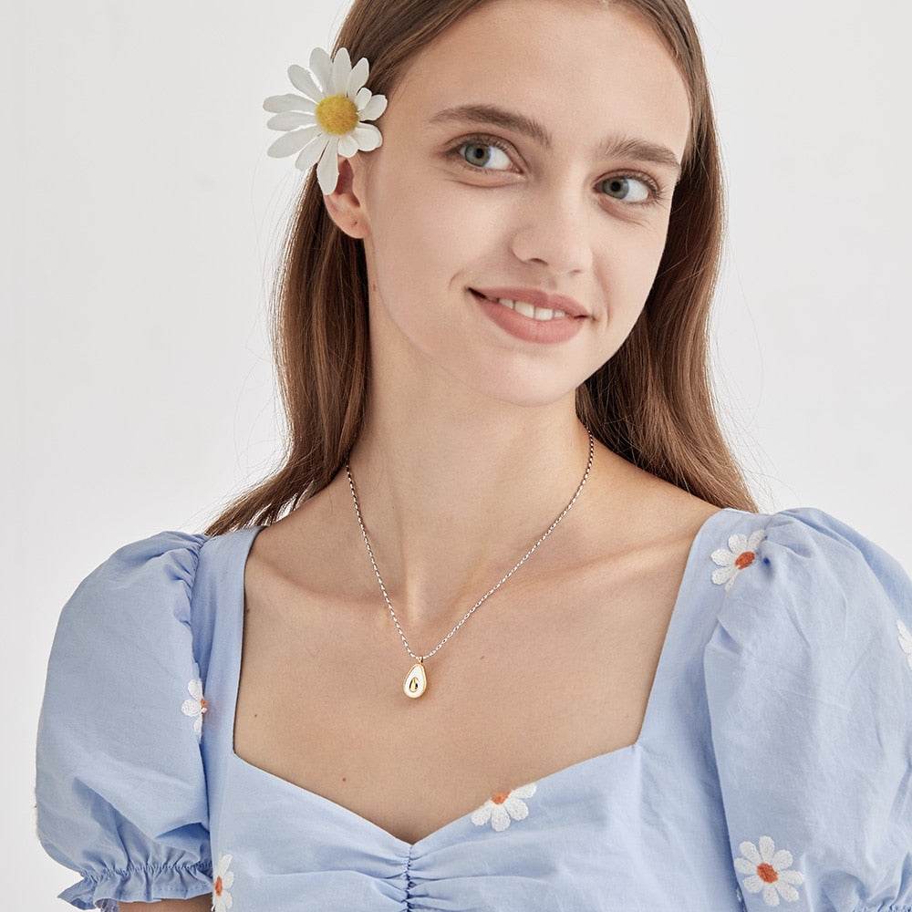 Stylemein - Pendant Necklace | Small Pendant Necklace - Stylemein